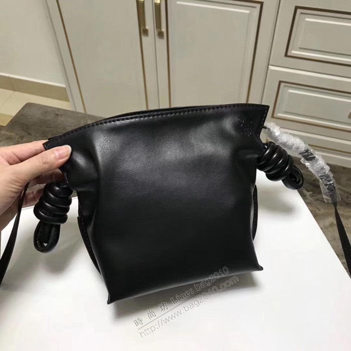 LOEWE女包 綿羊皮 Mini福袋 261843 羅意威女斜挎包  sl2078